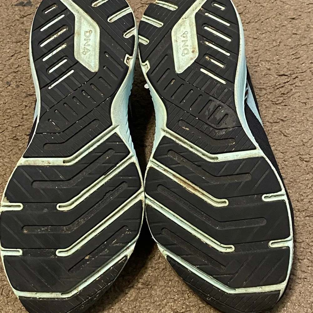 Womens Brooks Launch GTS 8 Black‎ Mint Green Running Shoes Size 9 WIDE WIDTH